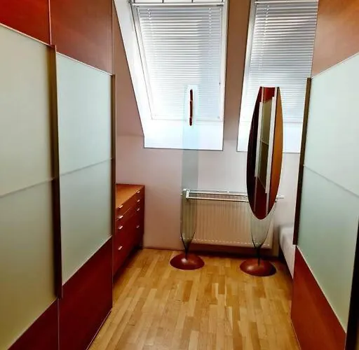 Luxury 4 Bedroom Roof With 3 Balconies & View * Βιέννη