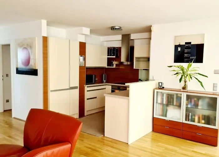 Luxury 4 Bedroom Roof With 3 Balconies & View * Βιέννη